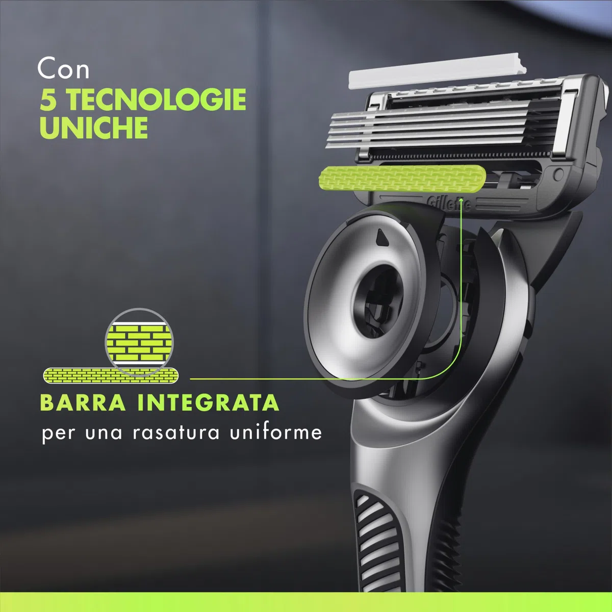 Gillette Labs Rasoio a Mano Libera con Barra Esfoliante e Lamette di Ricambio, 1 Manico + 5 Lamette Gillette Labs di Ricambio, Include Gancio da Parete e Custodia da Viaggio